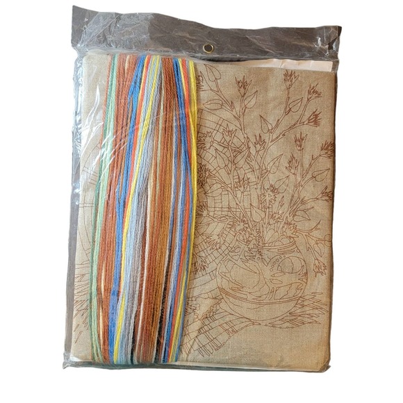 Indian Treasures Vintage Crewel Stitchery Kit Monarch Horizons CR28 Indigenous - Picture 7 of 9